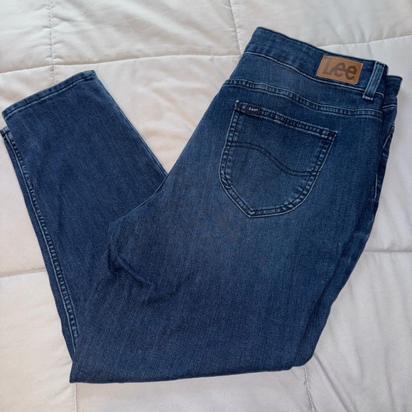 NWOT Lee Women's Skinny Jeans Size 20 Petite - Picture 2 of 5